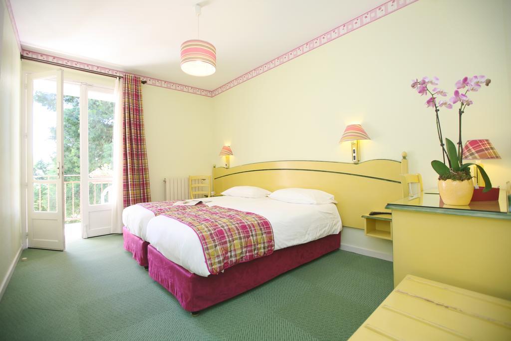 Hotel Logis Les Cedres