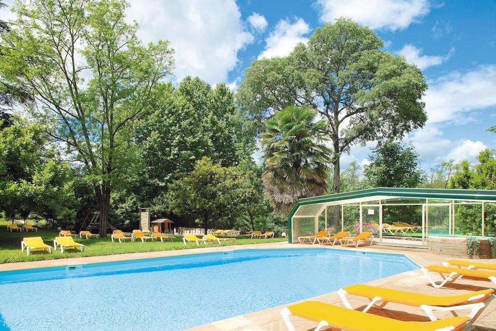 Hotel Logis Les Cedres